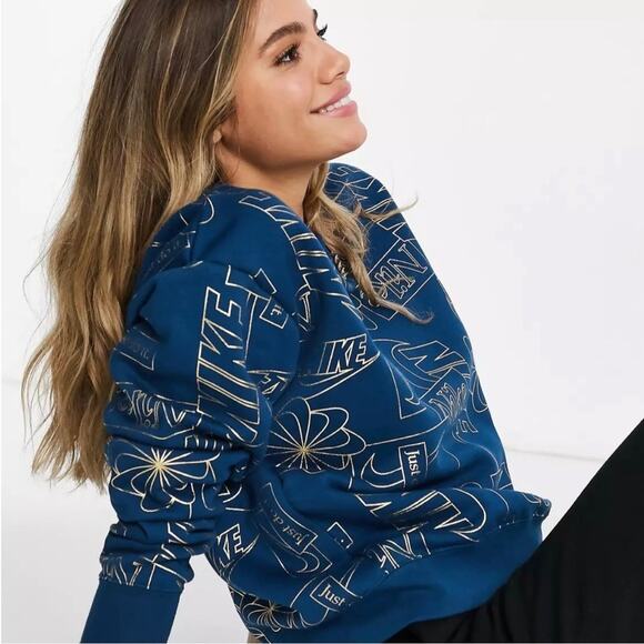 Nike “Just Do It” Icon Clash Crewneck Valerian Blue Large NWOT - Picture 1 of 7